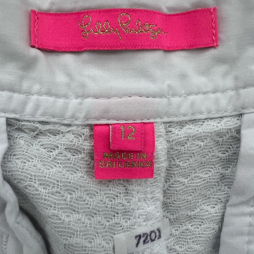 Lilly Pulitzer Textured White Women's Shorts - Picture 4 of 4